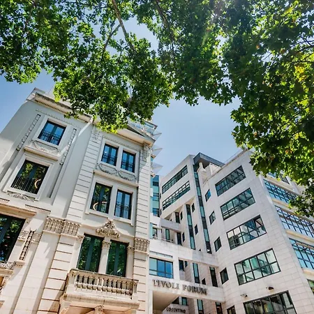 Vibrant Liberdade Living-3